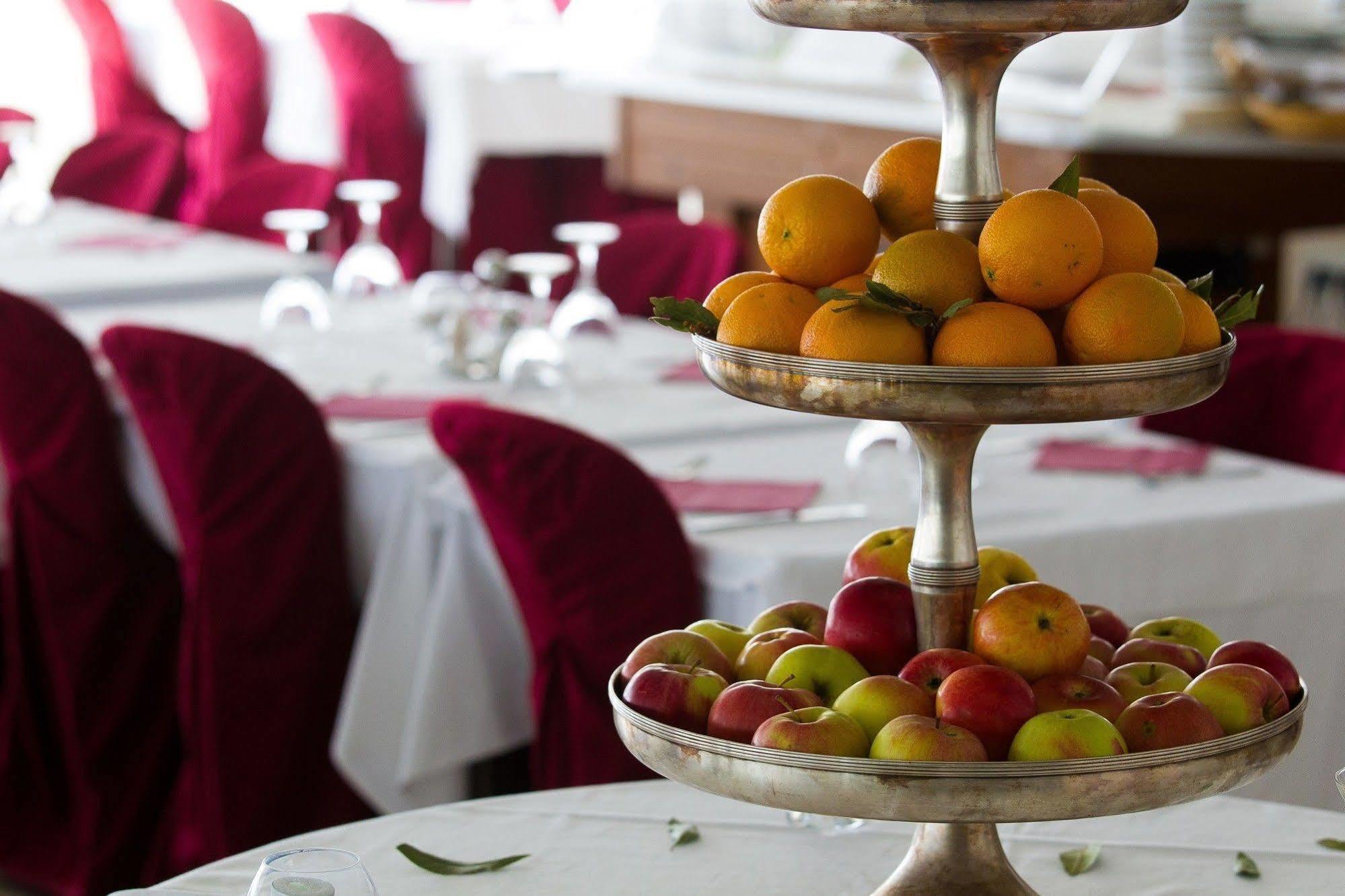 קריקווניצה Hotel Kastel מראה חיצוני תמונה