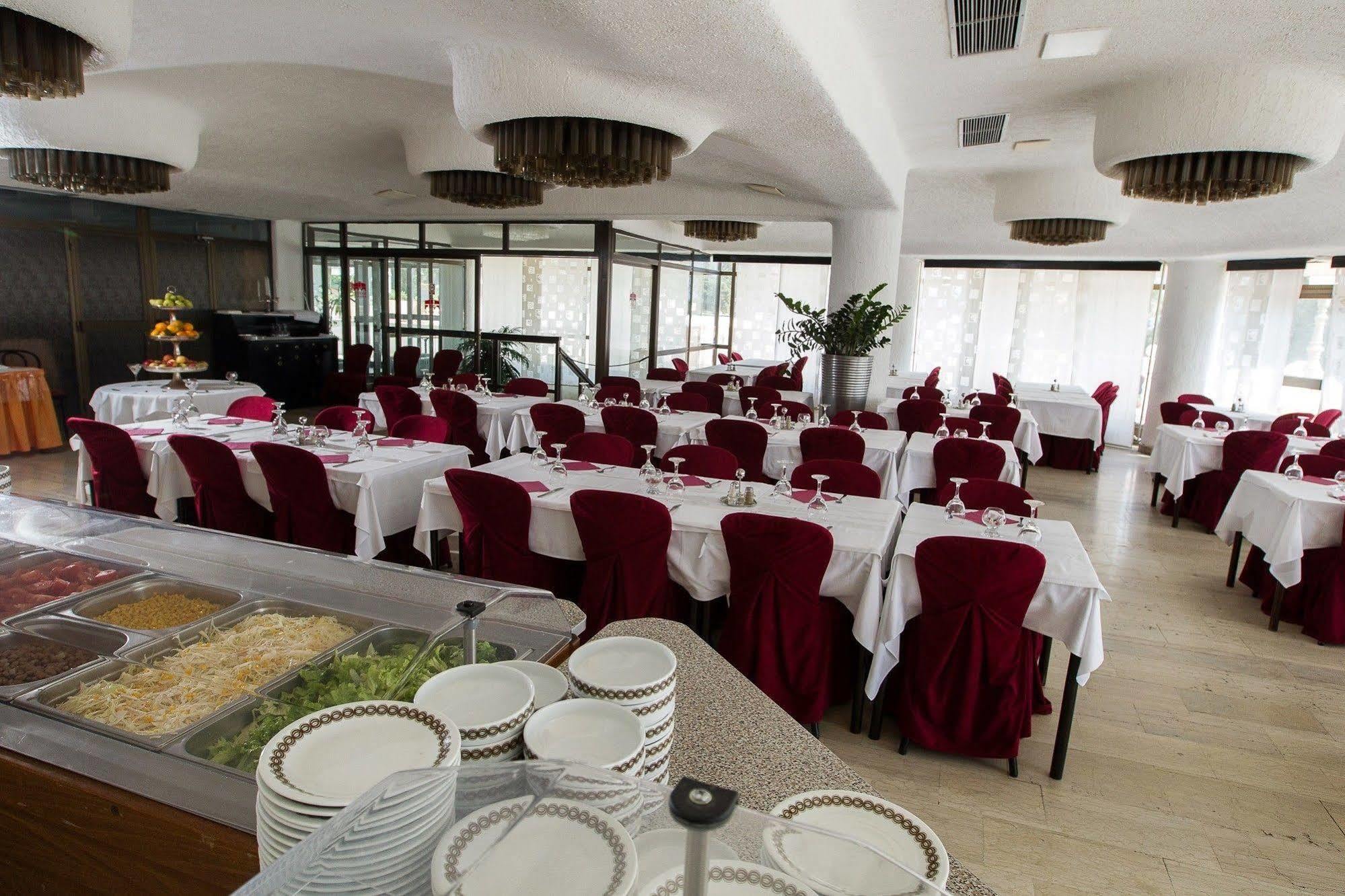 קריקווניצה Hotel Kastel מראה חיצוני תמונה